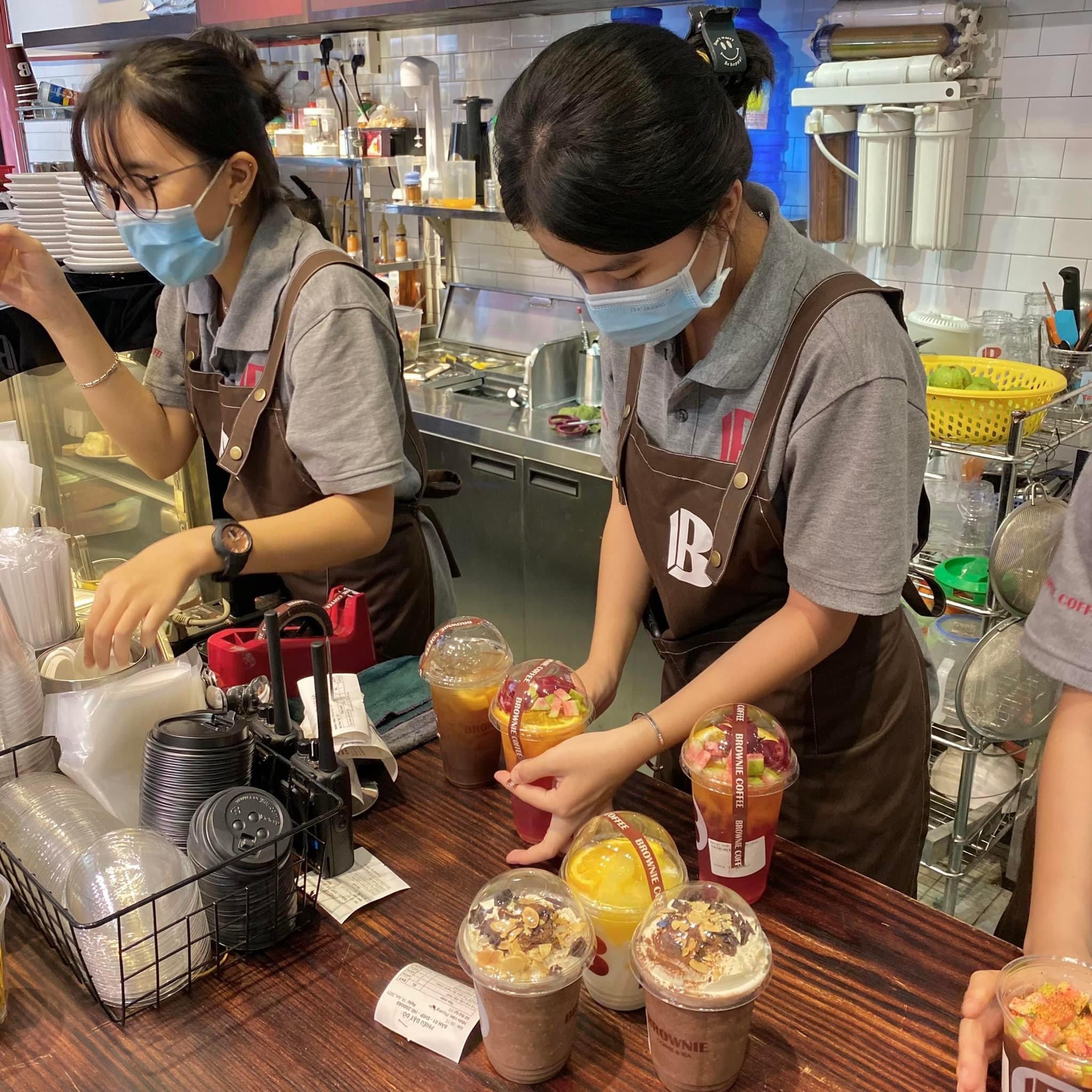 Chi phí may đồng phục