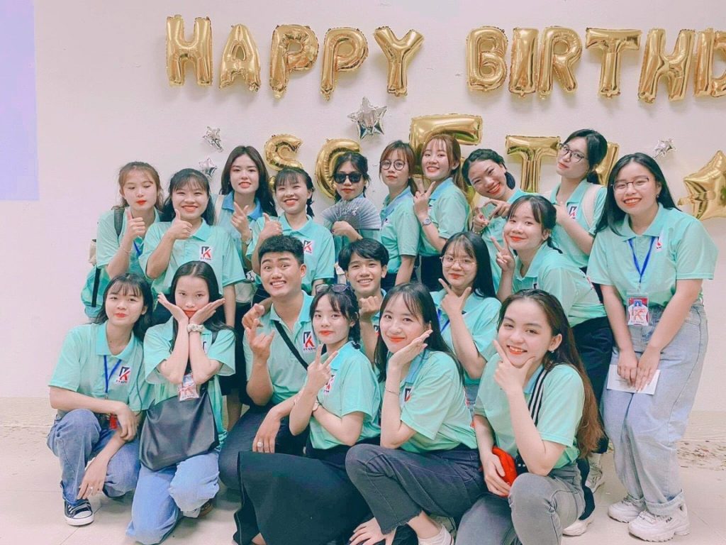 Đồng phục đại học Quy Nhơn