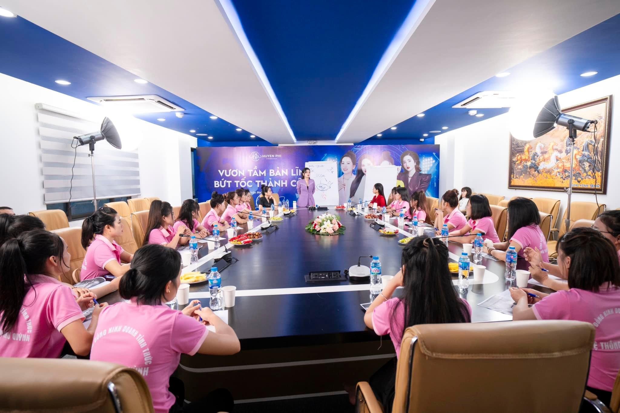 Đồng phục Quy Nhơn